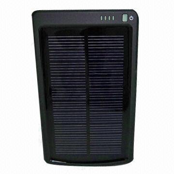 5.5V Solar Battery Charger, Measures 110 x 50mm