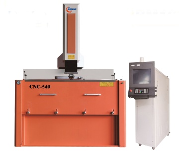 Macchina EDM per disinvoltura a scarpone a specchio CNC con asse c