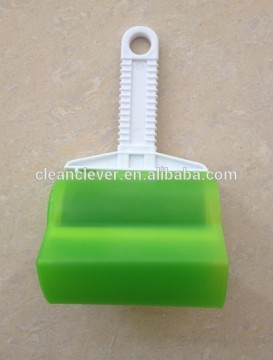 Washable Sticky Lint Roller Brush