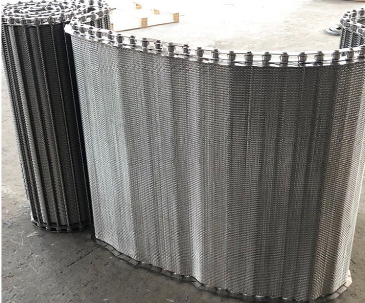 Metal mesh conveyor belt
