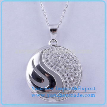 Circle Shaped Rhodium Plated Micro Pave CZ Stone Fashionable Pendant Necklace