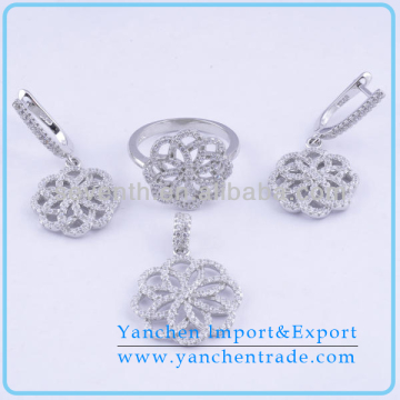 2014 New Jewelry Flower Shaped Rhodium Plated CZ Diamond Fashion Wedding Jewelry Sets