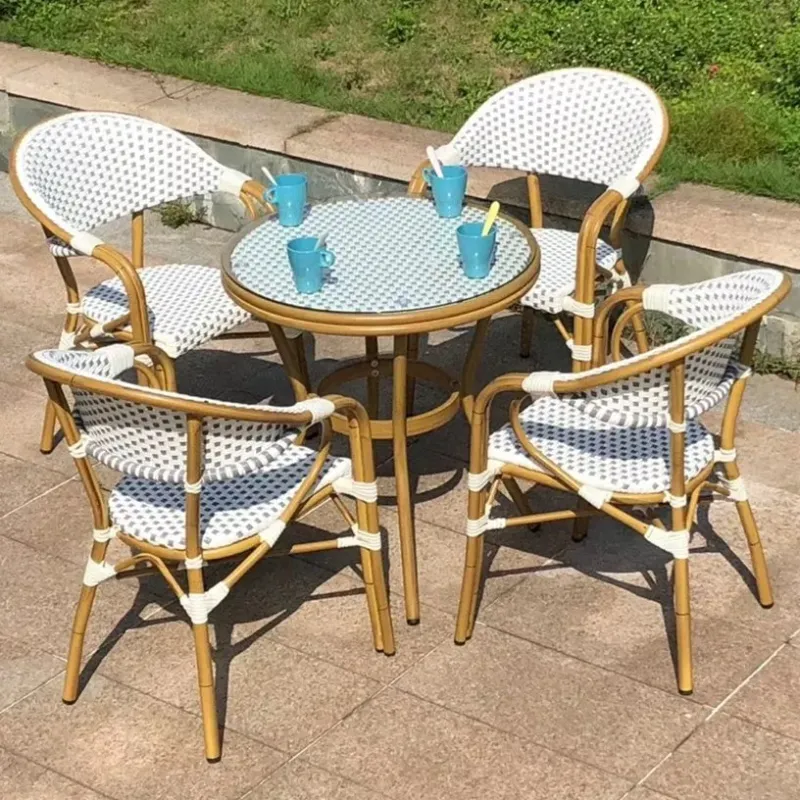 Modern Outdoor Dining Room Rattan Table and Chair Set