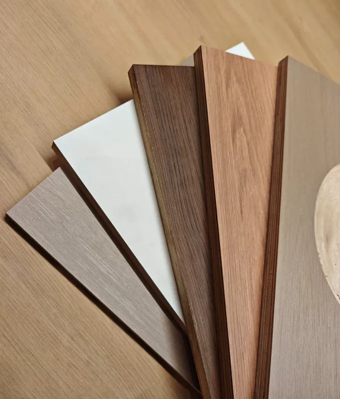 5mm-22mm Melamine Faced Eucalyptus Core Plywood for Home Decoration