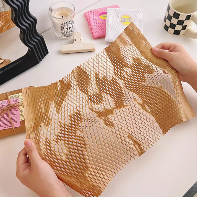 Degradable honeycomb buffer paper