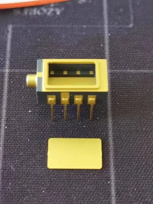 8-Pin Optical Communication Enclosure