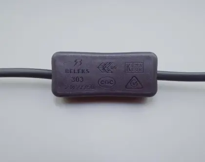 Black cordline switch is used for home lamp