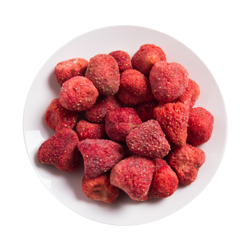 Crisp Raw Materials: Freeze-dried Strawberry Whole Factory Wholesale Dried Fruit Snacks