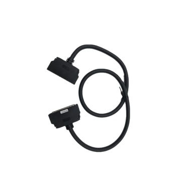 Cavo di controllo PLC originale 100% CS1W-CN713: Specifiche e caratteristiche