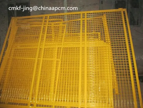 PVC or galvanized welded wire fence panels