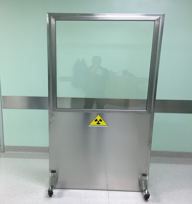 x ray radiation protection single couplet lead screen