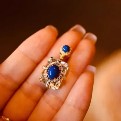 Lapis Lazuli Vintage Art Deco 18k Gold Pendant