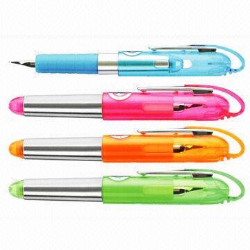 Fountain Pen with 4 Refills