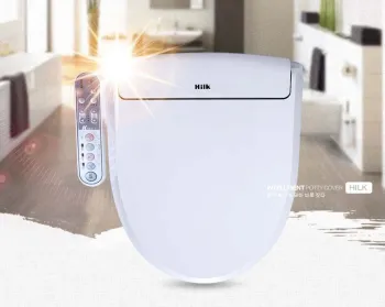 Smart toilet flusher guard potty cover the body with a dry-cleaning wash