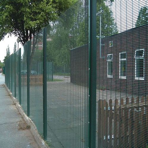 Powder Coated High Security Steel Fence With Razor Wire