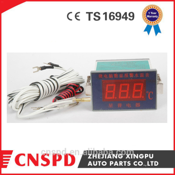อุณหภูมิน้ำสี่เหลี่ยมจัตุรัสแสดงด้วยฟังก์ชั่นการเตือนเซ็นเซอร์