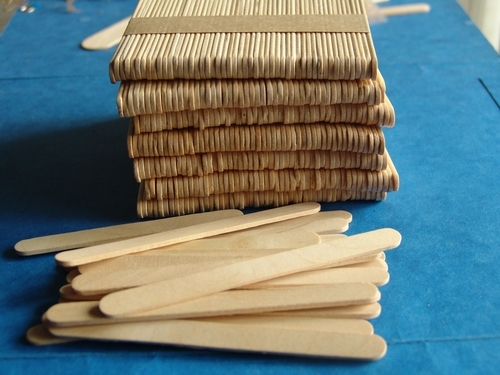 Wooden Sticks (HY07725)