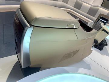 Alphard and vellfire armrest boxes with refrigerators