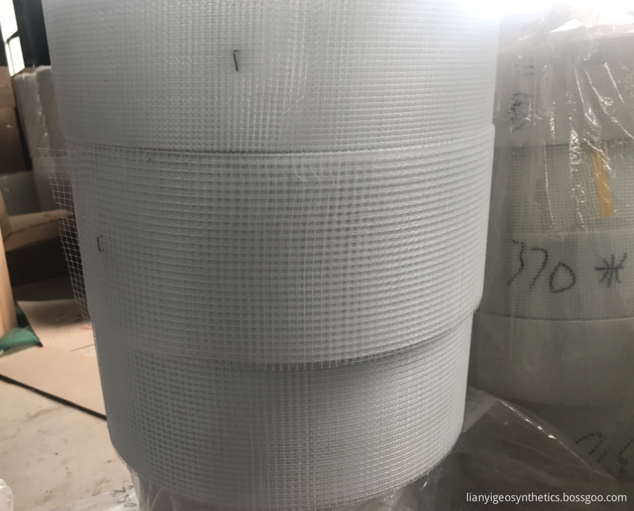 Alkali Resistant Fiberglass Mesh 02