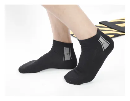 mesh breathable sweat-absorbing mid-tube socks