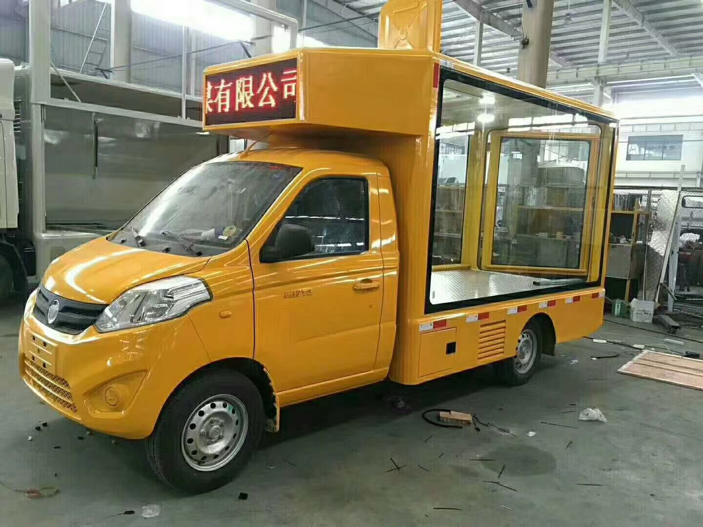 Mobile Digital Signage Truck for Urban Promotion