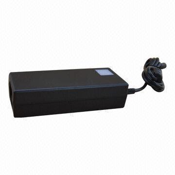 DC Desktop Adapter with 36W Power and 5.5A Input Current