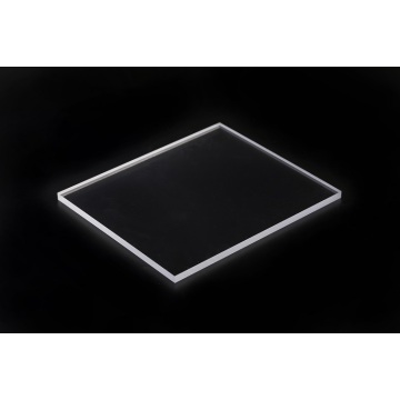 Изолированный плавник -замедлительный лист