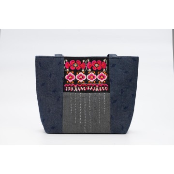 Yi-Stil Ormangülü İşlemeli Denim Tote Çanta