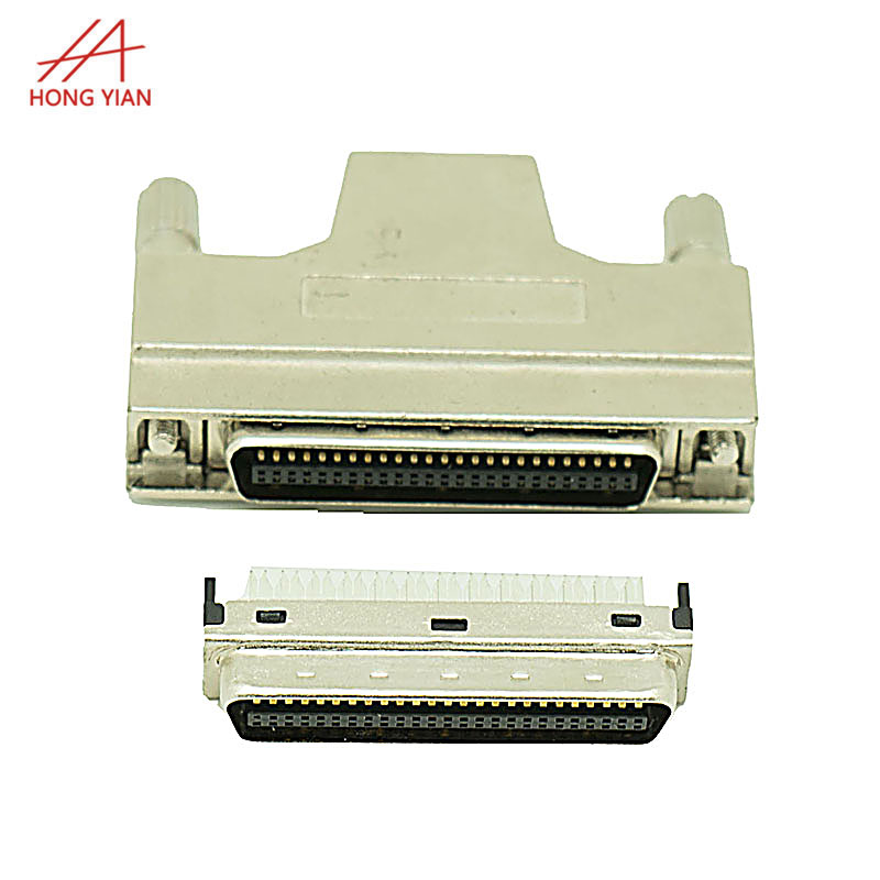 Cable screw connector with housing