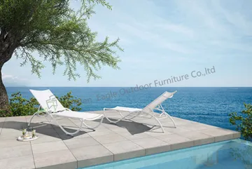 Outdoor Aluminium White wonderful Lounge Chair