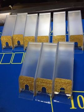 Customized high-end Acrylic brand boots! Guangzhou Leo Entertainment Manufacturing