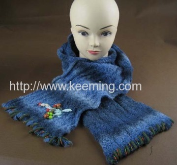 Space Dye Boucle Yarn Fashionable Scarf With Decorative Bead On The Edge 
