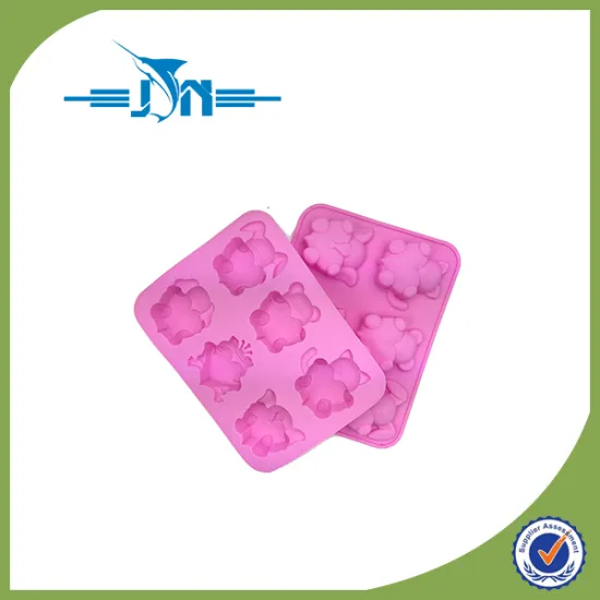 Hot selling childrens baking seta set of metal molds for baking with low price