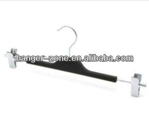 rubber paint plastic pants hanger with rotating hook and adjustable clips