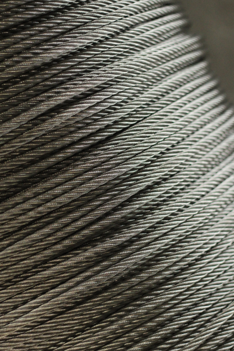 Corde à fil en acier inoxydable 1x7 1/8 pouces 304