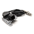 Nitrogen oxide sensor assembly 539-0117 is applicable to the 988GC loader, and is a sensor for the engine exhaust system.