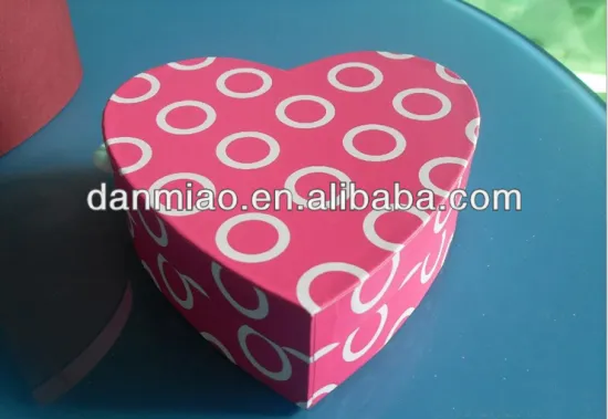 Sweetheart paper chocolate gift boxes