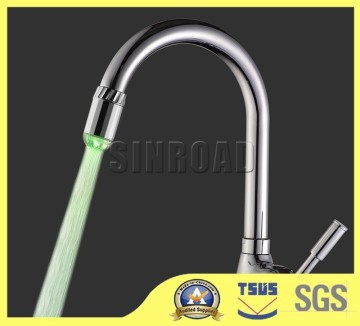 LED bathroom shower head with temperature digital display