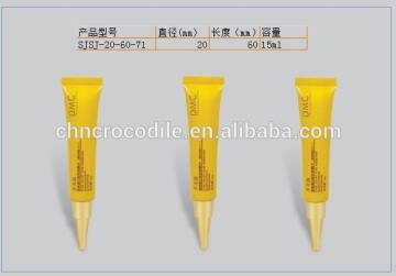 plastic cosmetic bottles