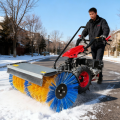Effiziente 15-PS-Benzin-Schneekehrmaschine für den gewerblichen und privaten Einsatz