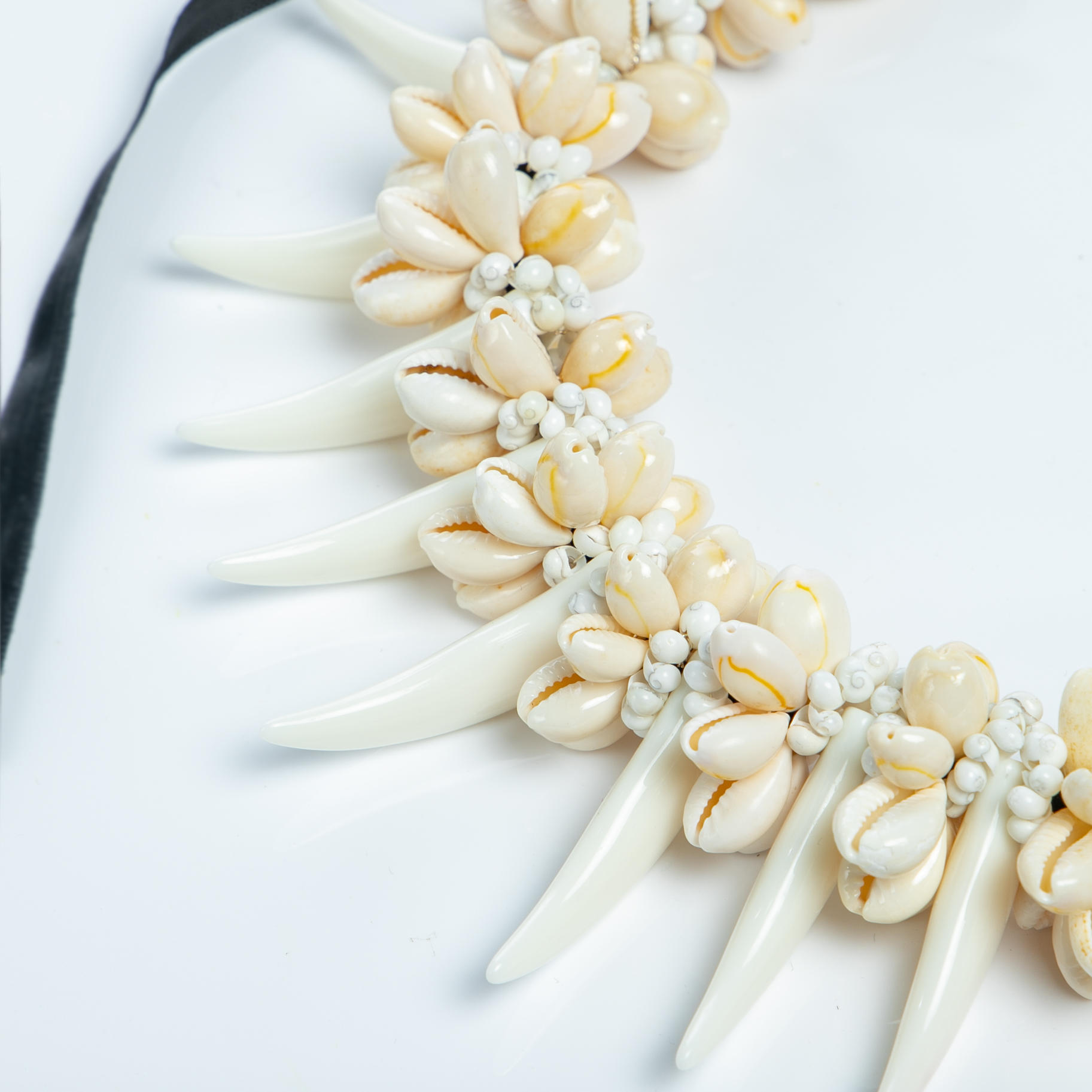 Foam Hibiscus Hair Pick