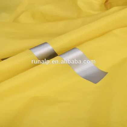 Men's outdoor yellow sport jacket with cap