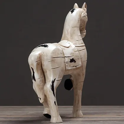 Antique simple design resin horse sculpture decoration