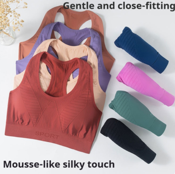 Wholesale Women's Seamless Yoga Fitness Sets: Vest and Sports Bras