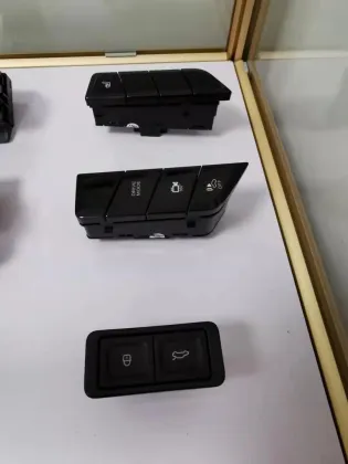 Comparative Analysis: Servo-driven Machine vs. Engel Injection Molding Machine in Automotive Parts Manufacturing