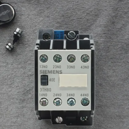 Siemens Intermediate Relays 3TH8 Series AC Contactors
