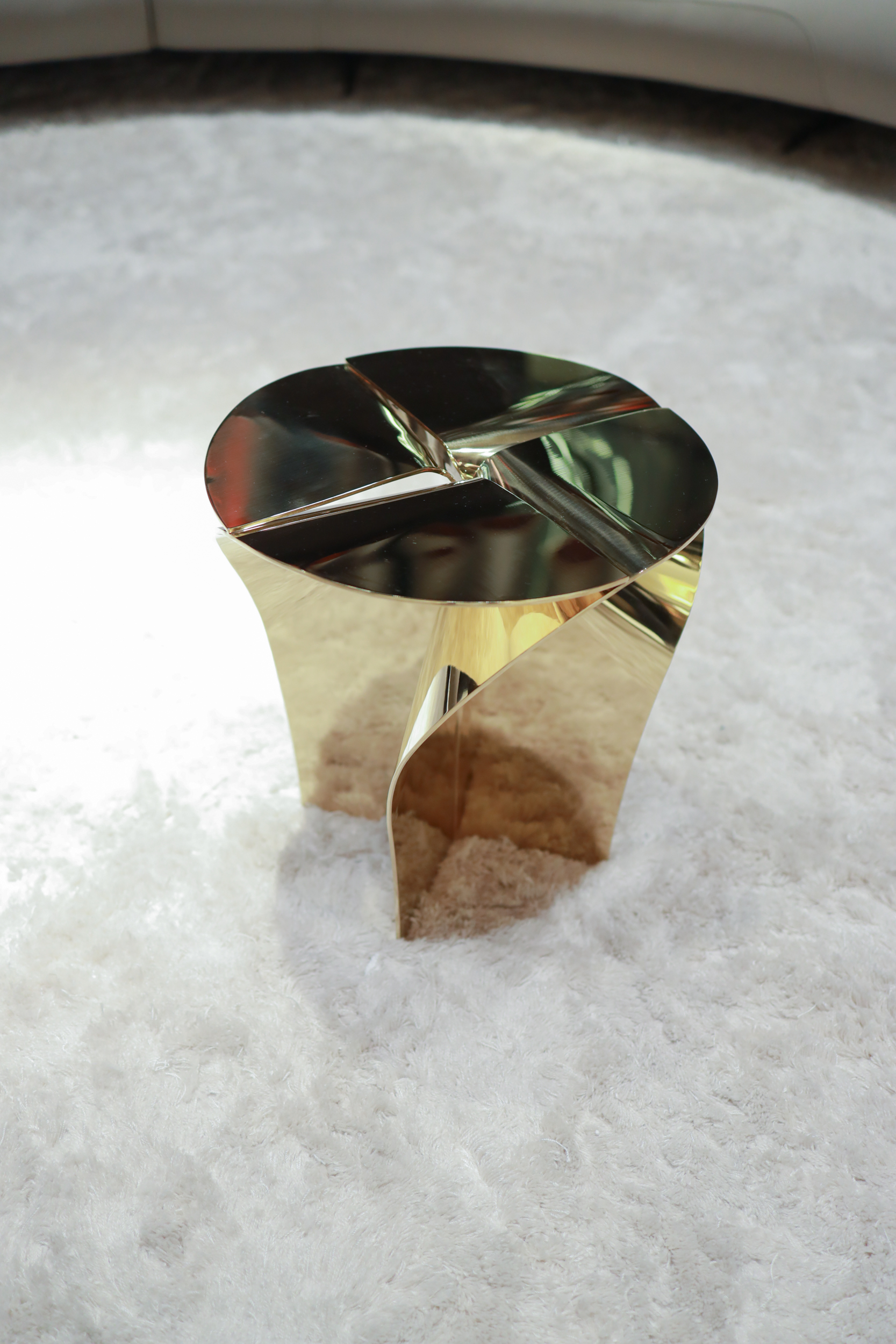Golden Four Leaves Clover side table