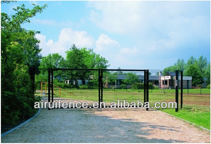 wire mesh fence131.jpg