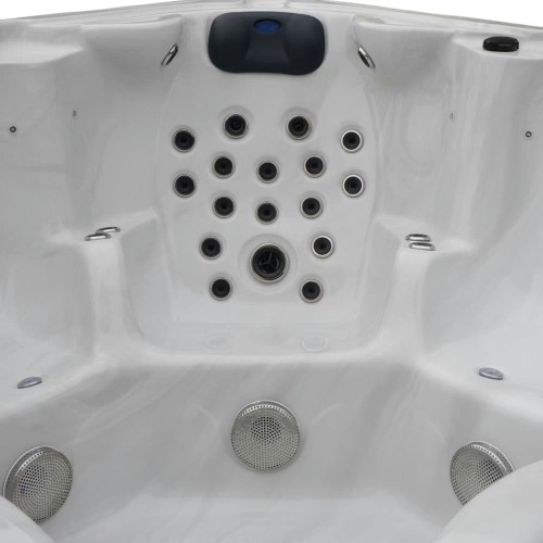 2.3m luxury ozonator hot tub