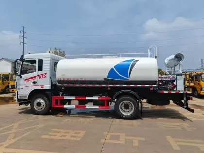 Advanced Municipal Water Truck for Efficient Cleaning